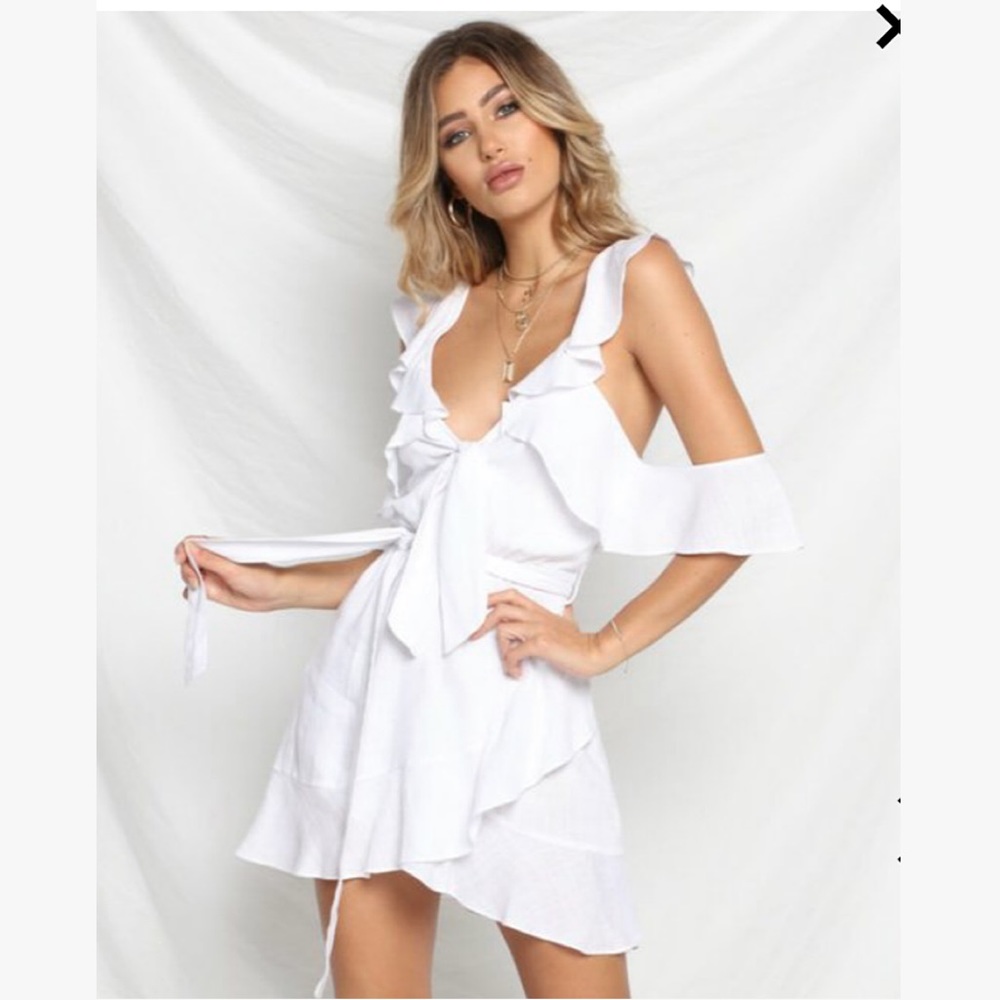 White off the shoulder Sahara dress